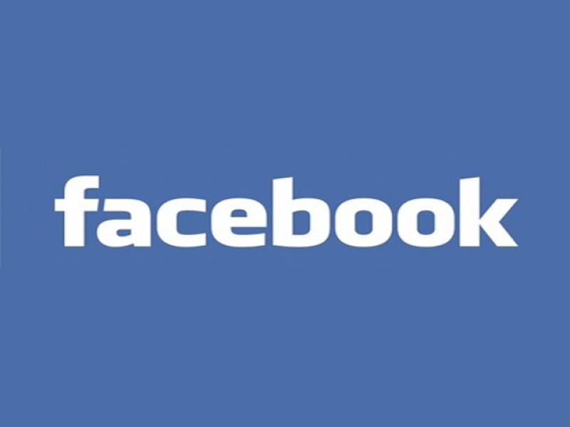 Federal government leadership fake Facebook and Twitter 